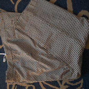 Amanda & Chelsea Black and White Geometric Pants